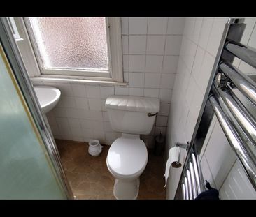 2 Bed Terraced House, Rydall Street, LS11 - Photo 6