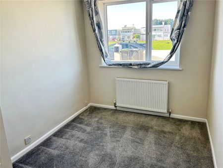 3 bedroom house to rent Sandy Beach Estate, Hayling Island, PO11 - Photo 3