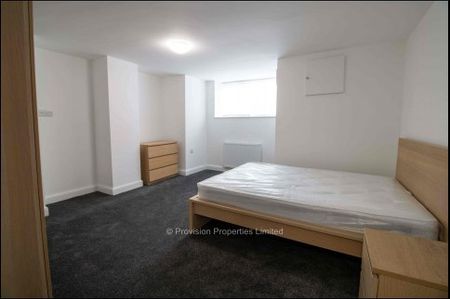 6 Bed Student Houses Hyde Park - Photo 3