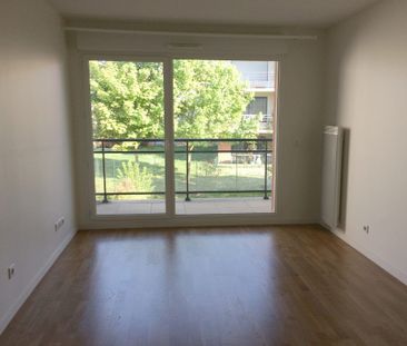 Chartres - gare a pied - Photo 2