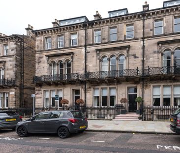 Flat 3, 8 Rothesay Place - Photo 4