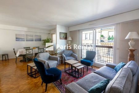 Tout savoir sur cet appartement dans le quartier Gros Caillou, à Paris 7ème - Photo 3