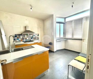 Appartamento via Gabriele Jannelli 390, Rione Alto, Napoli - Photo 4