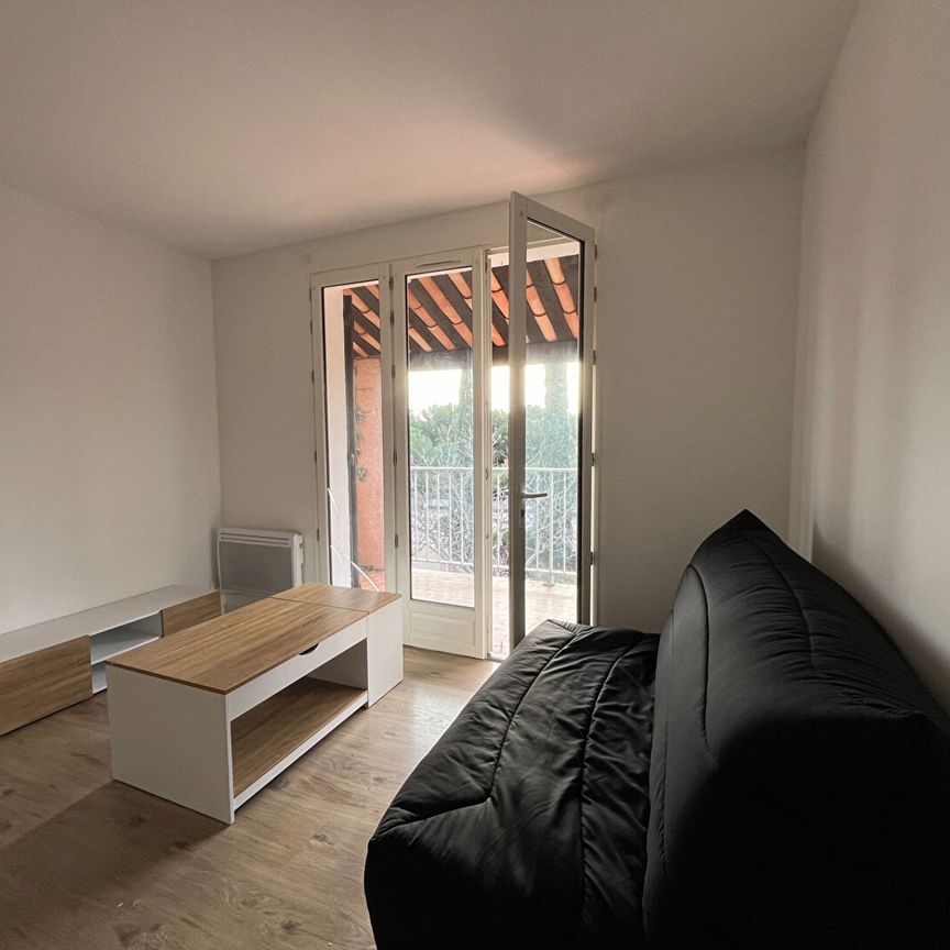 Location Appartement 1 pièce 22m² - Photo 1