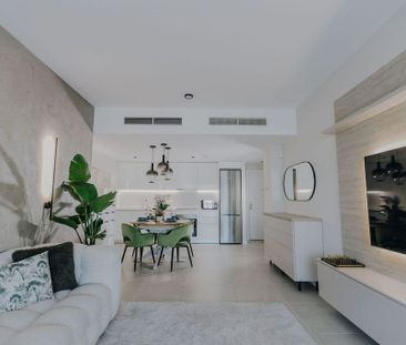 2 room luxury Apartment for rent in Estepona, Spain - Photo 1