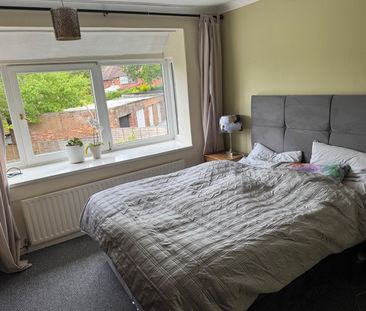 3 Bed Semi-Detached House, Thorn Lane, LS8 - Photo 4