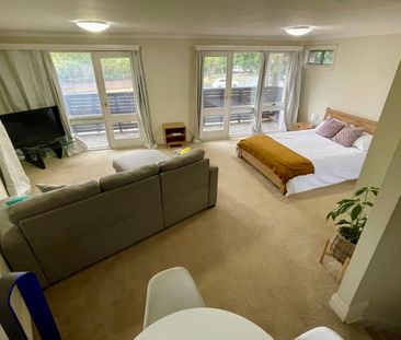 Forestville - Photo 1