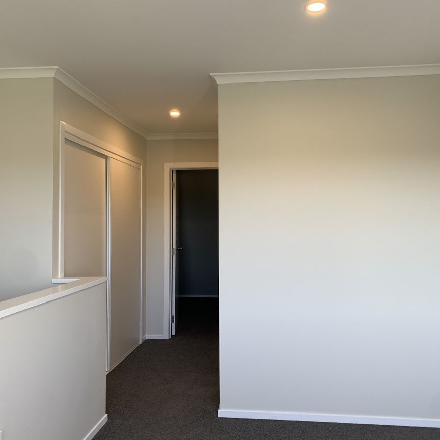 Unit 70, 125B Metcalfe Road, Ranui, Auckland - Photo 1