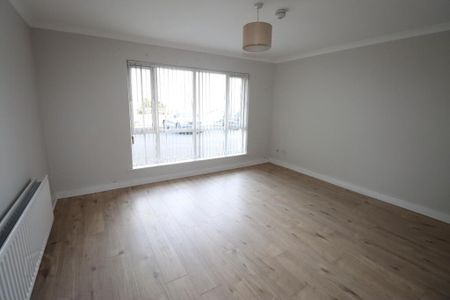 10 Bates Park, Greenisland, Carrickfergus, BT38 8LG - Photo 5