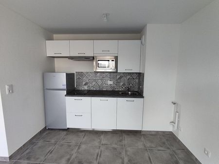 Appartement 3 pièces à louer - Photo 2