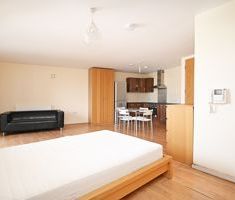64 Upper Allen Street, Sheffield - Photo 1
