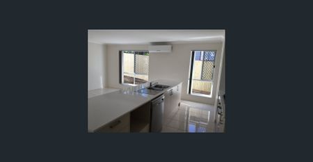 4 Bedroom Home - Photo 2