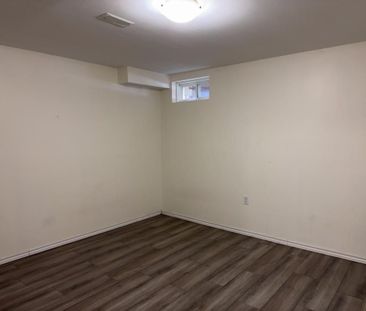 For Lease - 118 Blackwell Crescent Unit# Bsmt, Bradford West Gwilli... - Photo 5
