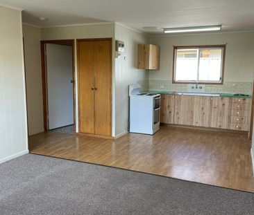 4/62 Gordon Avenue, Newtown - Photo 3