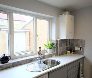 2 bedroom House To Let - Photo 5