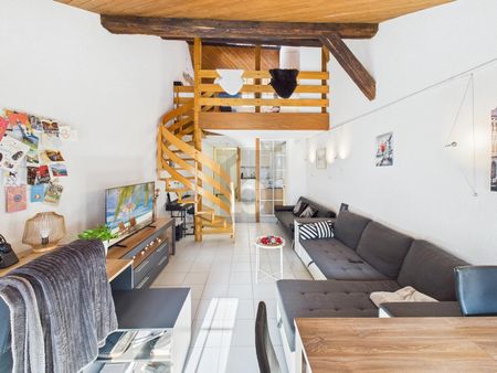 COMFORTABLE, QUIET AND YET VERY CENTRAL - Photo 5