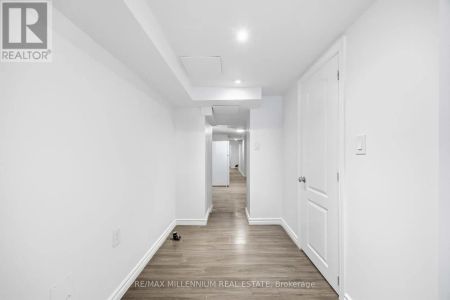 17 GREENLAW AVENUE - Photo 3