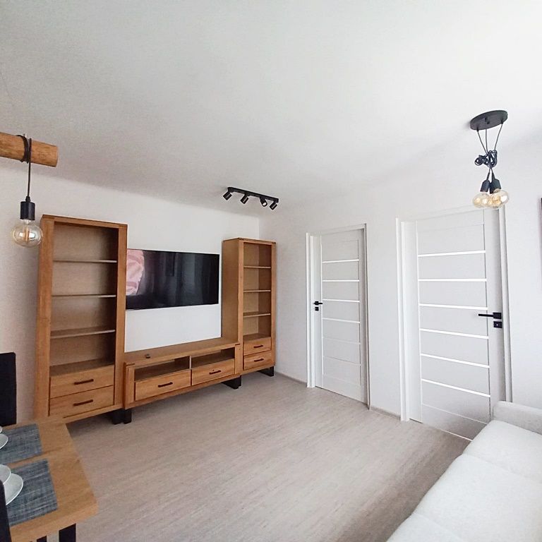 Centrum | Pierwszy najemca | 3 pokoje | - Zdjęcie 1