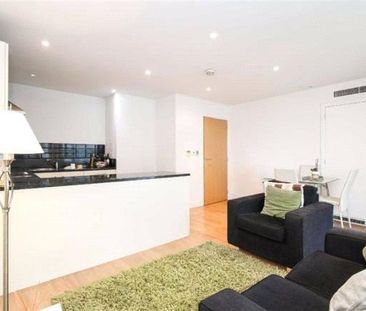 1 bedroom flat to rent - Photo 2