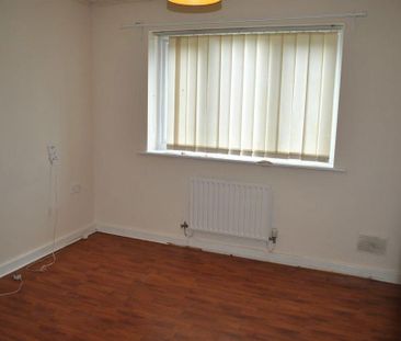 2 bedroom property to rent - Photo 4