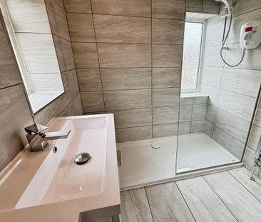 2 bedroom semi-detached house to rent - Photo 3