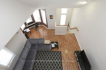 301 12 Brian Peck Crescent - Photo 5