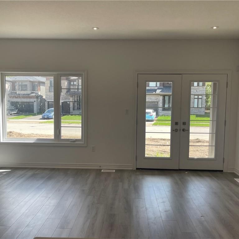 For Lease - 120 Court Drive Unit# 100, Brant, Ontario - Photo 1