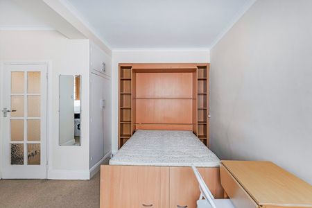 Sloane Avenue, Chelsea, London, SW3 - Photo 5