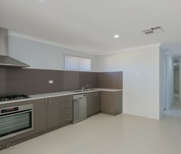 Perfect For Your Small Family - Photo 4