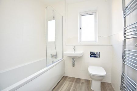 2 bedroom semi-detached house to rent - Photo 2