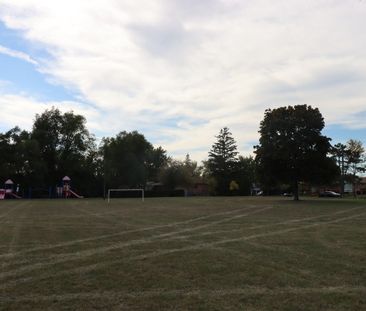 For Lease - 130 Mayfield Drive, Oakville, Ontario - Photo 1