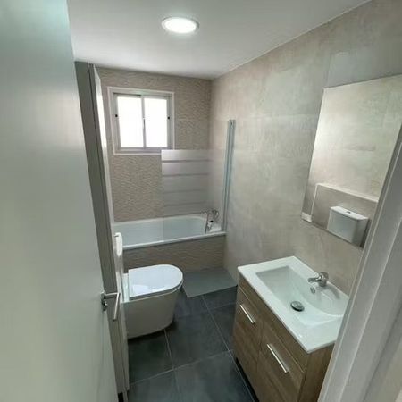 Calle Cataluña, Málaga, Andalusia 29009 - Photo 3