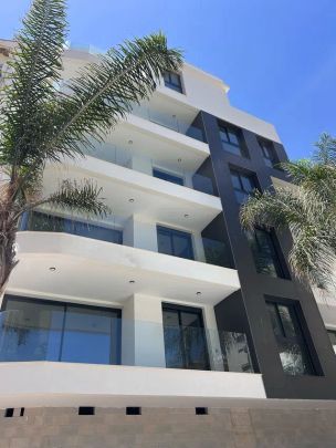 Alquiler de piso en Calle Legazpi, 5 - Photo 1