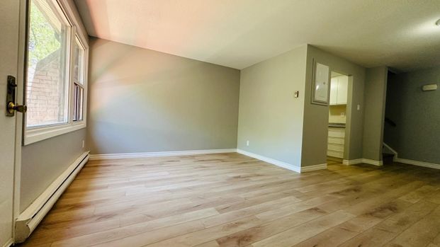 For Lease - 1200 COURTLAND Avenue Unit# 2, Kitchener, Ontario - Photo 1