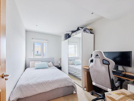 2 bedroom flat to rent - Photo 4
