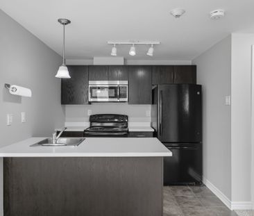 For Lease - 330 Everest Private Unit# A, Elmvale Acres and Area, On... - Photo 5