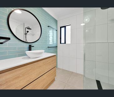 Spacious Family Living in a Prime Kirwan Location - Photo 1