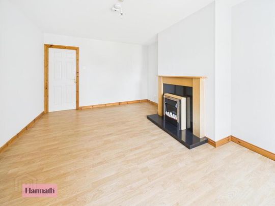 Room 1, 53 Carnreagh, Craigavon, BT64 3AB - Photo 1