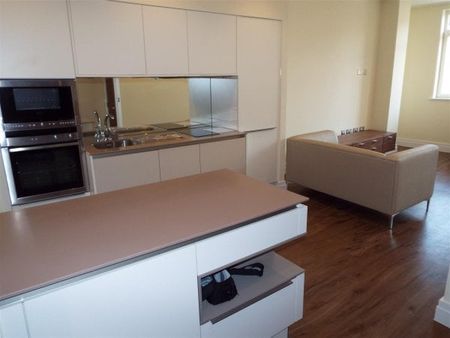 Villiers House, Leamington Spa, CV32 - Photo 3