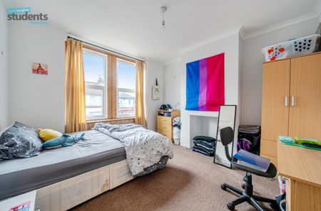 4 bedroom terraced house to rent - Photo 5