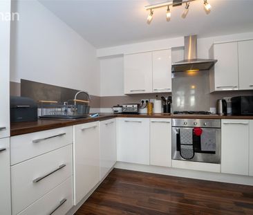 2 bedroom maisonette to rent - Photo 6