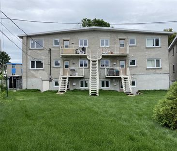 4 1/2 - 3300 RUE PROVENCHER, Trois-Rivieres - Photo 1