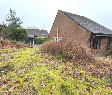 2 bedroom terraced bungalow to rent - Photo 3