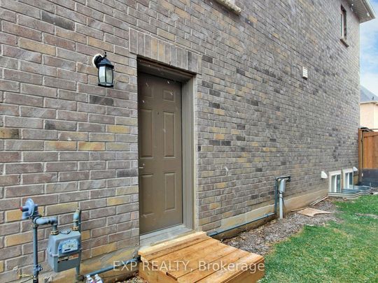 For Lease - 35 Perdita Road, Brampton, Ontario - Photo 1