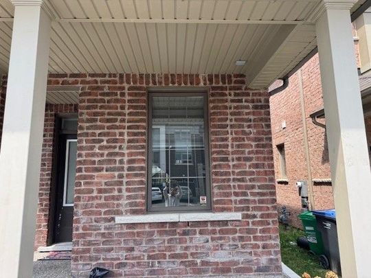 For Lease - 39 Divers Road, Brampton, Ontario - Photo 1