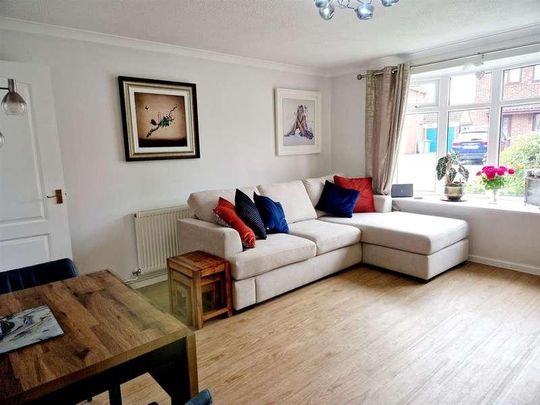 Alder Close, Balderton, NG24 - Photo 1