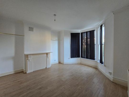 Breakspears Road, London SE4 - Photo 1