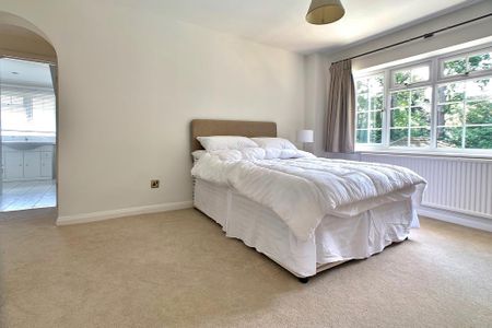 5 bedroom detached house to rent - Photo 5