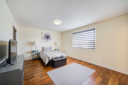 For Lease - 147 Millard Street, Whitchurch-Stouffville, Ontario - Photo 4