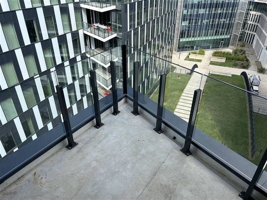 Appartement te huur - Photo 1